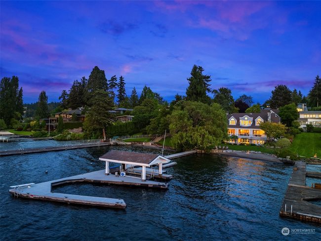 9015 Ne 47 Th St, House other with 5 bedrooms, 6 bathrooms and 4 parking in Yarrow Point WA | Image 39