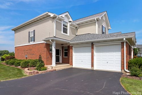 548 Legend Ln, McHenry, IL, 60050-8010 | Card Image