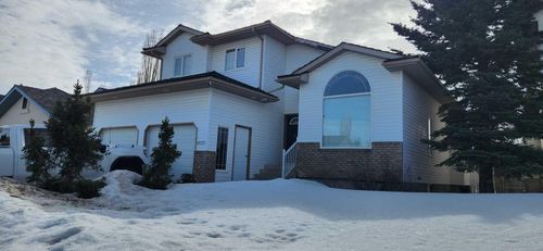 10231 75a Ave, Grande Prairie, AB, T8W2H9 | Card Image