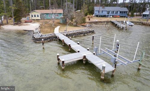 810 Seabreeze Rd, CAMBRIDGE, MD, 21613-3536 | Card Image