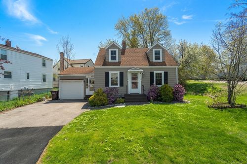 62 Lower East St, Dedham, MA, 02026-2077 | Card Image