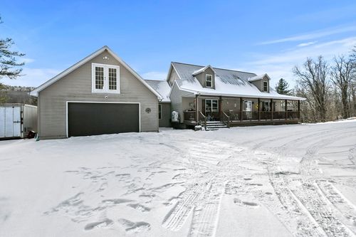 41 S Road Ext, Peru, MA, 01235-9218 | Card Image