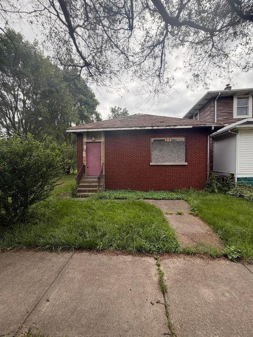 735 Carolina Street, Gary, IN, 46402 | Card Image