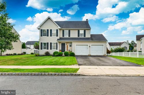 1340 Wild Flower Way, Quakertown, PA, 18951-5009 | Card Image