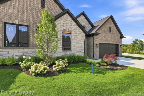 73-3301 Cornerstone Dr, Lake Orion, MI, 48360 | Card Image