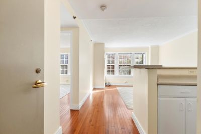 302 - 534 Beacon St, Condo with 1 bedrooms, 1 bathrooms and null parking in Boston MA | Image 3