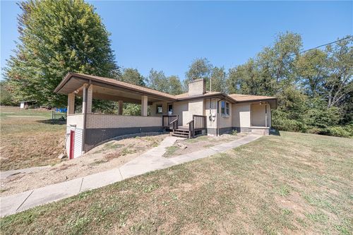 204 Marburger Rd, Evans City, PA, 16033-7718 | Card Image