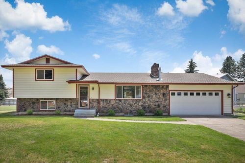 509 S Cavalier Ct, Greenacres, WA, 99016-9605 | Card Image