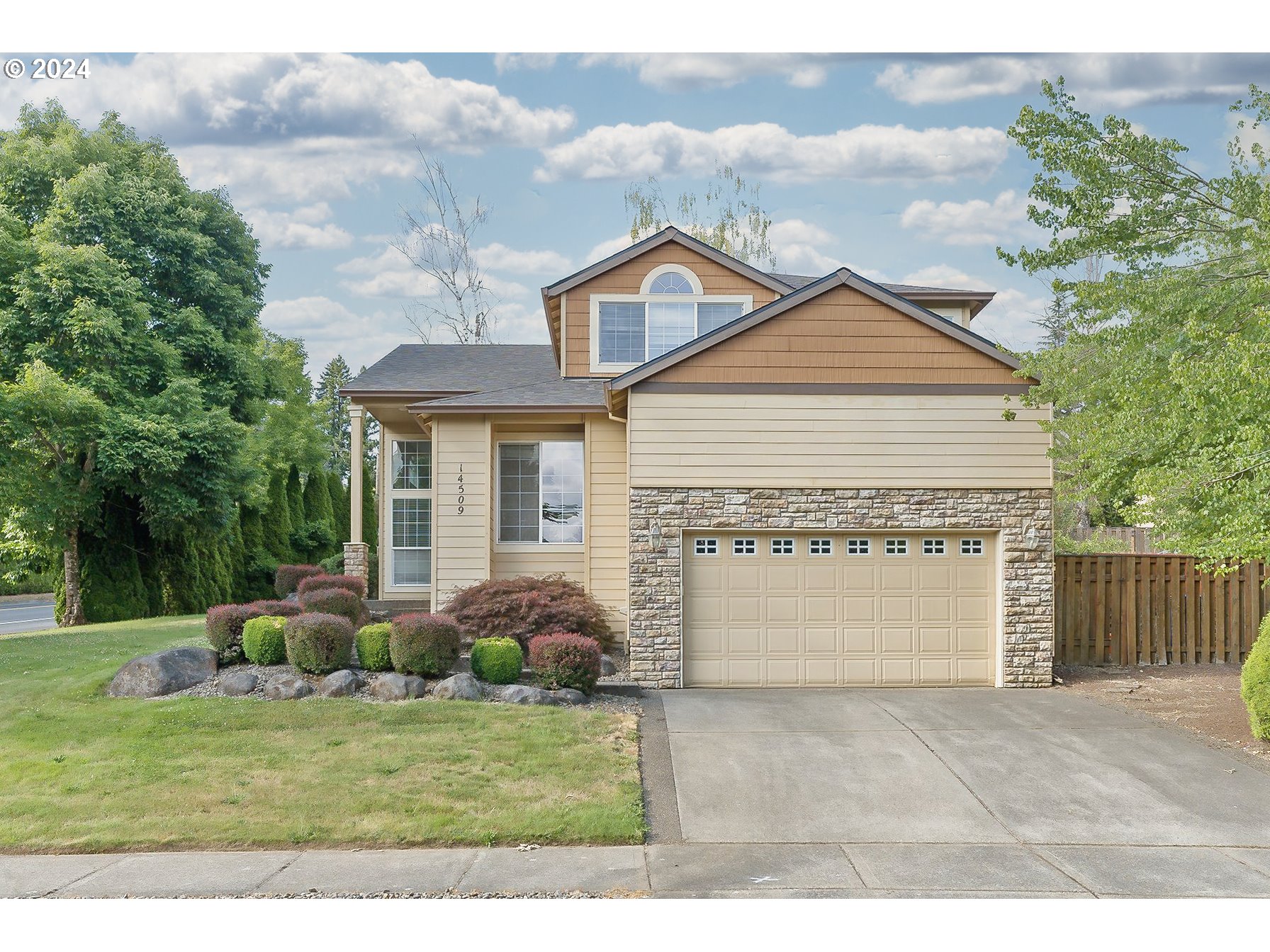 Wallowa Way, Happy Valley, OR 97086