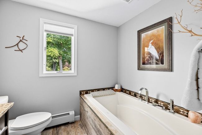 253 Middleboro Rd, House other with 3 bedrooms, 4 bathrooms and 12 parking in East Freetown MA | Image 18