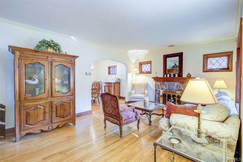 50 245th St, Little Neck, NY, 11362-1626 | Card Image