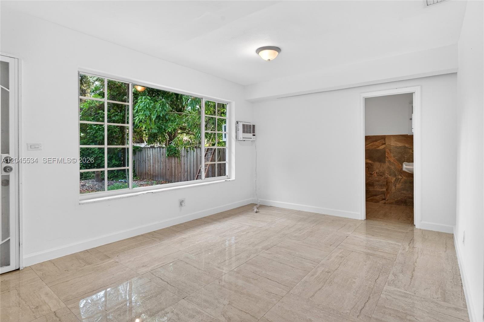 Residential Lease in Miami 4
