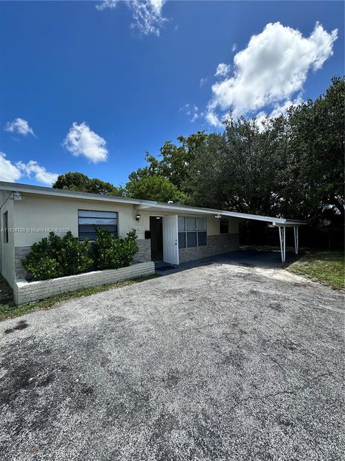 3141 Nw 14th St, Lauderhill, FL, 33311-4909 | Card Image