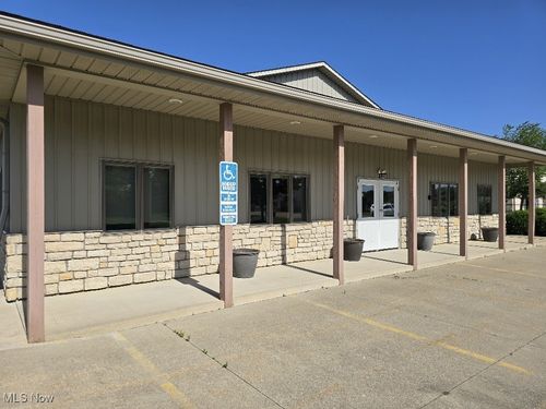 1224 Lear Industrial Pkwy, Avon, OH, 44011-1367 | Card Image