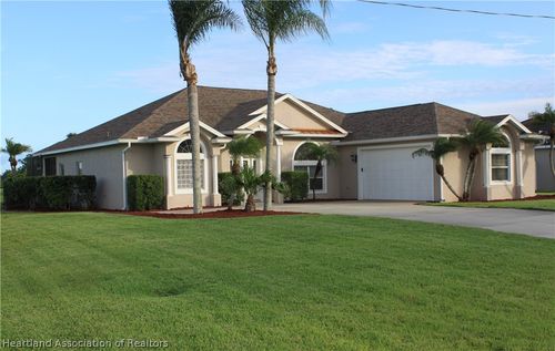 1609 Duane Palmer Blvd, Sebring, FL, 33876-6212 | Card Image