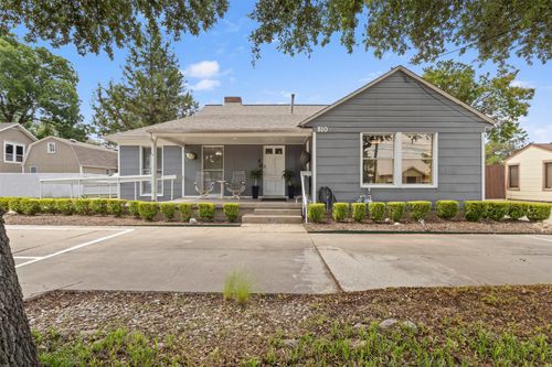 810 18th St, Plano, TX, 75074-5829 | Card Image