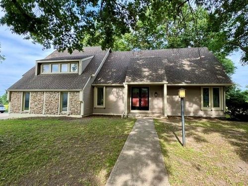 1003 Todd St, Cameron, MO, 64429-2316 | Card Image