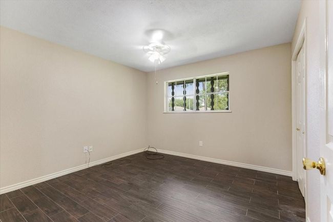 5003 Camden Ln, House other with 3 bedrooms, 2 bathrooms and 2 parking in Pearland TX | Image 20