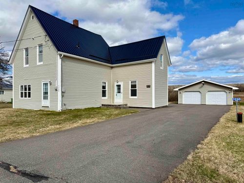 3260 Barronsfield Rd, River Hebert, NS, B0L1G0 | Card Image