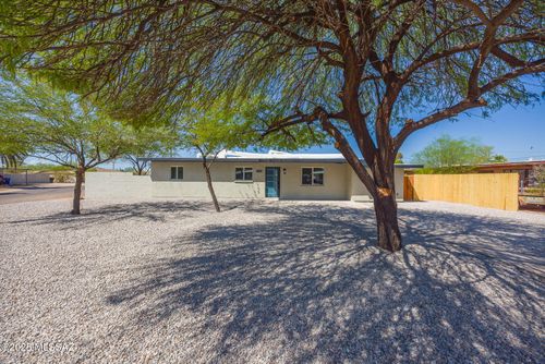 718 S Rosemont Ave, Tucson, AZ, 85711-4466 | Card Image