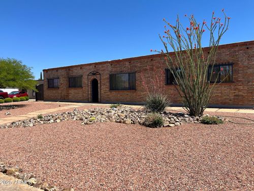 1964 Sonoita Dr, Sierra Vista, AZ, 85635-2102 | Card Image
