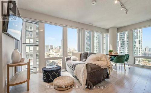 2711-60 Shuter St, Toronto, ON, M5B0B7 | Card Image