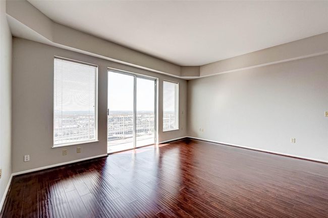 UNIT-2106 - 3505 Sage Rd, Condo with 2 bedrooms, 2 bathrooms and 1 parking in Houston TX | Image 8