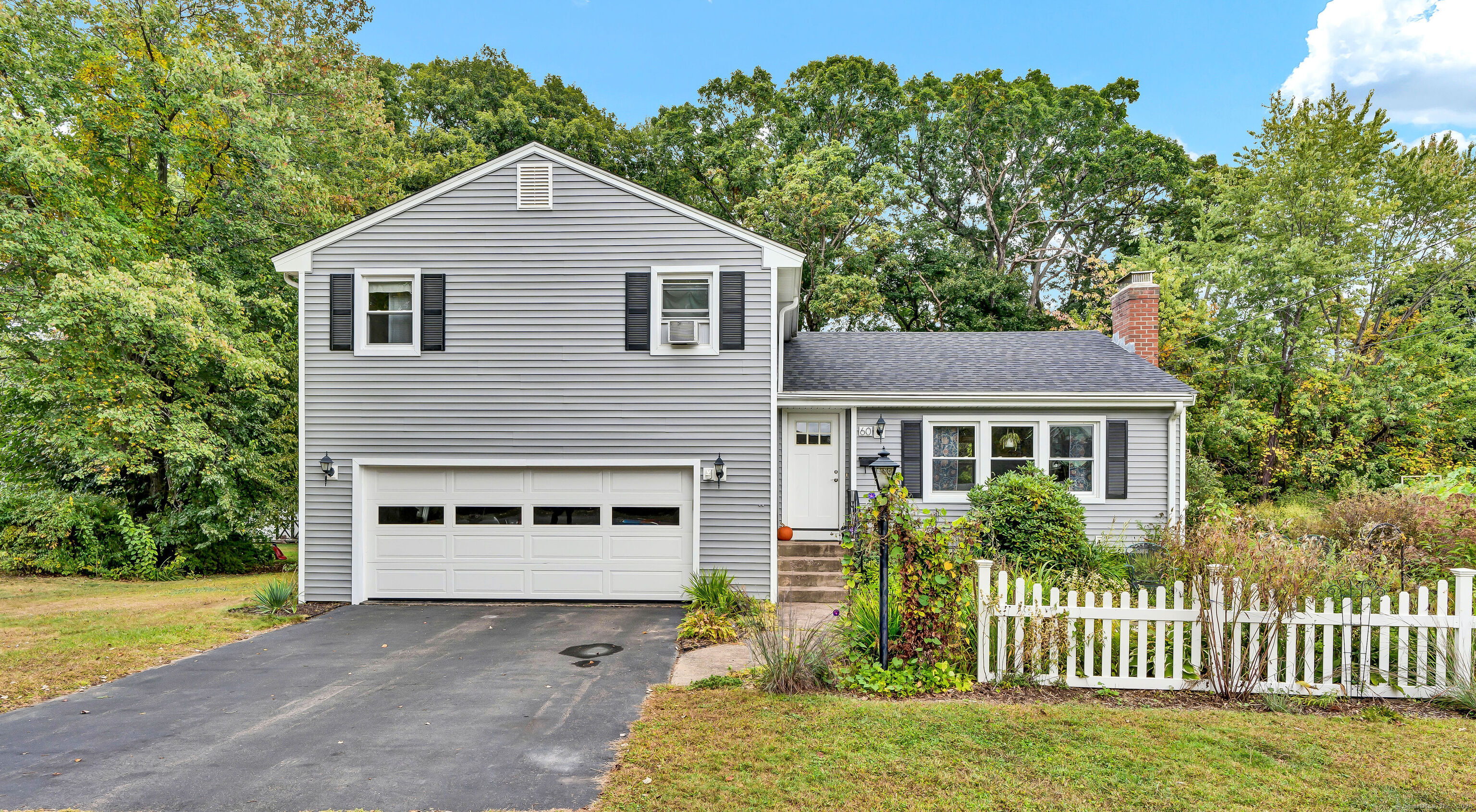 Holly Rd, East Hartford, CT 06118