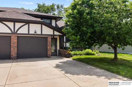 1635 N 123 Street, Omaha, NE, 68154 | Card Image