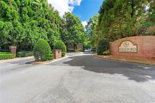 1301 Stratford Cmns, Decatur, GA, 30033-7438 | Card Image