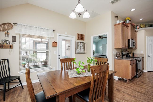 6005 Tapestry Dr, House other with 4 bedrooms, 2 bathrooms and null parking in Corpus Christi TX | Image 12
