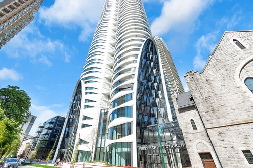 {{alt}} | Card Image