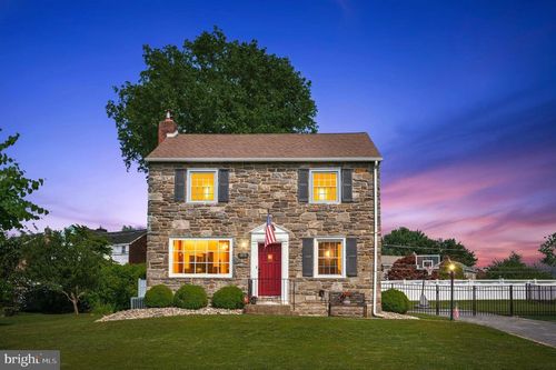 975 Old Sproul Rd, SPRINGFIELD, PA, 19064-1245 | Card Image
