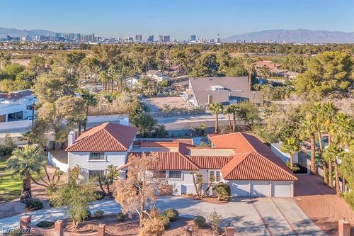 2868 Vista Del Sol Ave, Las Vegas, NV, 89120-3610 | Card Image