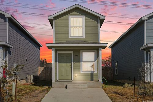 7048 Elm Cv, San Antonio, TX, 78244-2398 | Card Image
