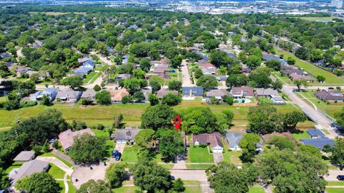 10602 Raydell Dr, Houston, TX, 77031-1808 | Card Image