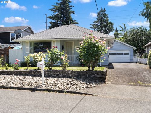 11726 Se Oak St, Portland, OR, 97216-3740 | Card Image