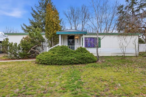 831 S Ziegler St, Airway Heights, WA, 99001-9009 | Card Image