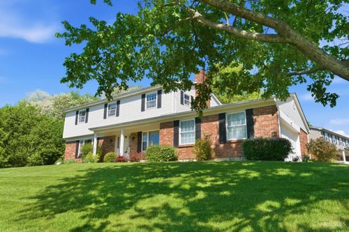 8046 Blairhouse Dr, Anderson, OH, 45244-2816 | Card Image