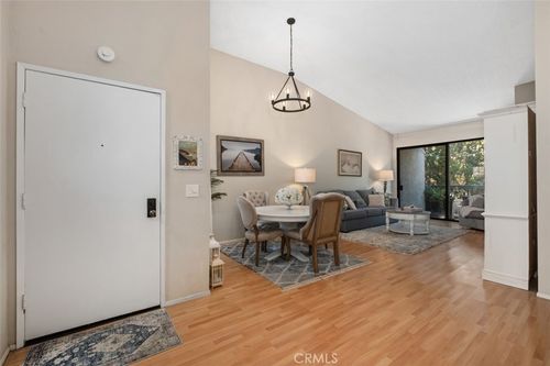 l-2510 Macarthur Blvd, Santa Ana, CA, 92704 | Card Image