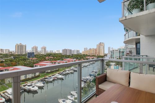 904-3029 Ne 188th St, Aventura, FL, 33180-2869 | Card Image