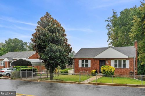 2009 Gaylord Dr, SUITLAND, MD, 20746-1438 | Card Image