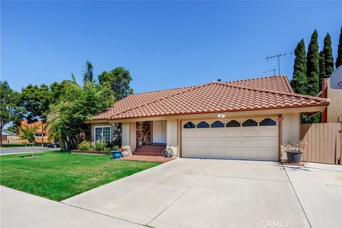 6111 E Calle Pantano, Anaheim, CA, 92807 | Card Image