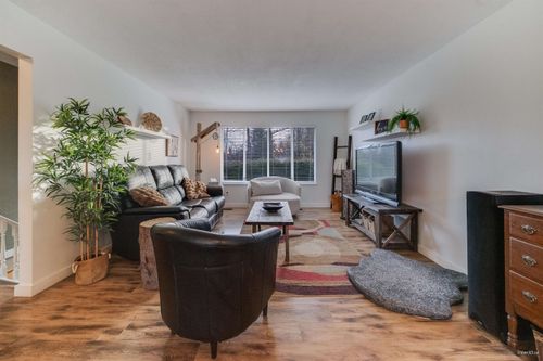 12515 227 St, Maple Ridge, BC, V2X6K4 | Card Image