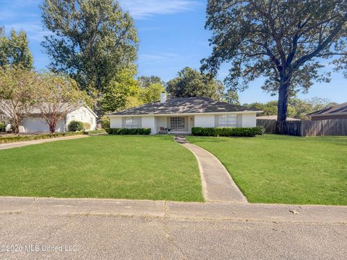 14 Thornhill Cv, Brandon, MS, 39042-2243 | Card Image