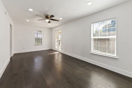 b-4624 San Jacinto St, Dallas, TX, 75204-4937 | Card Image
