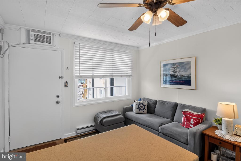 Residential in OCEAN CITY 2