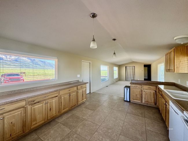201 Broken Arrow Ln, House other with 1 bedrooms, 1 bathrooms and null parking in Spring Creek NV | Image 18