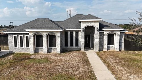 321 Gladiola Dr, Elsa, TX, 78543 | Card Image