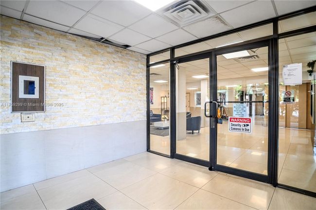 APT-601 - 4164 Inverrary Dr, Condo with 2 bedrooms, 2 bathrooms and null parking in Lauderhill FL | Image 45